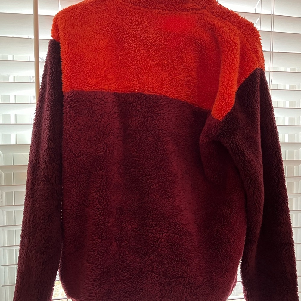 Eddie Bauer, pullover - Picture 2 of 5